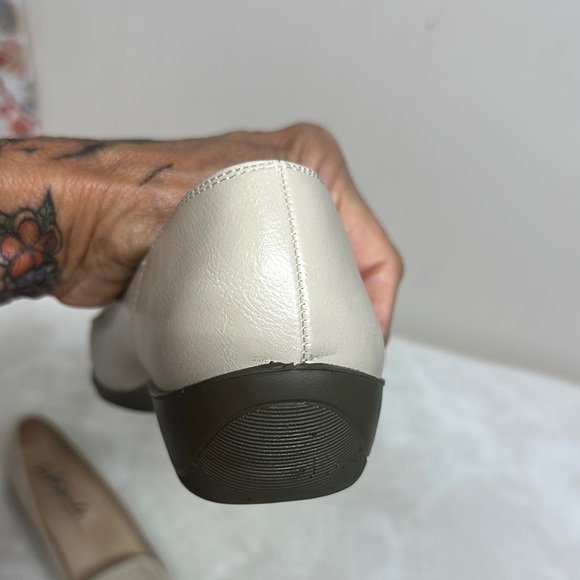 Life India Stride Almond Milk Perforated Flats with Arch Support - Picture 5 of 10